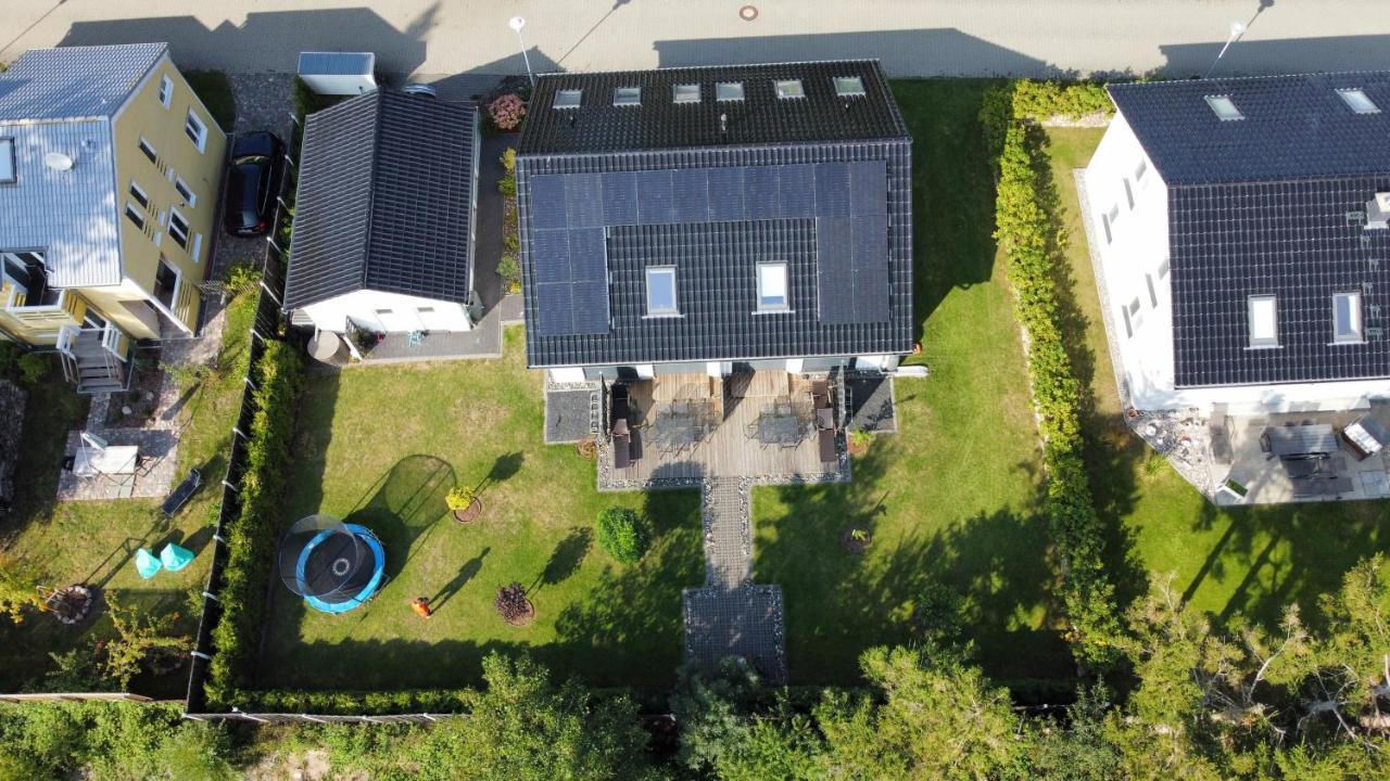 Ferienhaus Traumspot Wiek auf Rügen Esterno foto