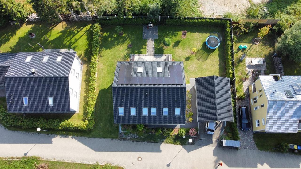 Ferienhaus Traumspot Wiek auf Rügen Esterno foto
